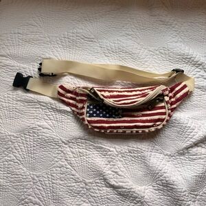 american flag fanny pack